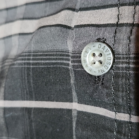 GENUINE HARLEY DAVIDSON EMBROIDERED BLACK & GRAY PLAID BUTTON LONG-SLEEVED SHIRT - Picture 6 of 14